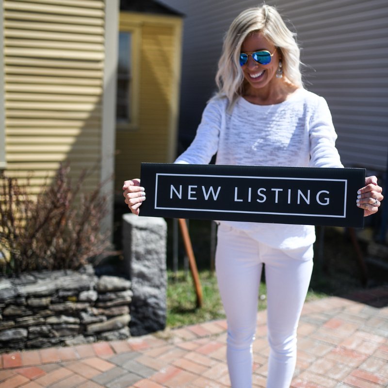 New Listing - Minimal - All Things Real Estate